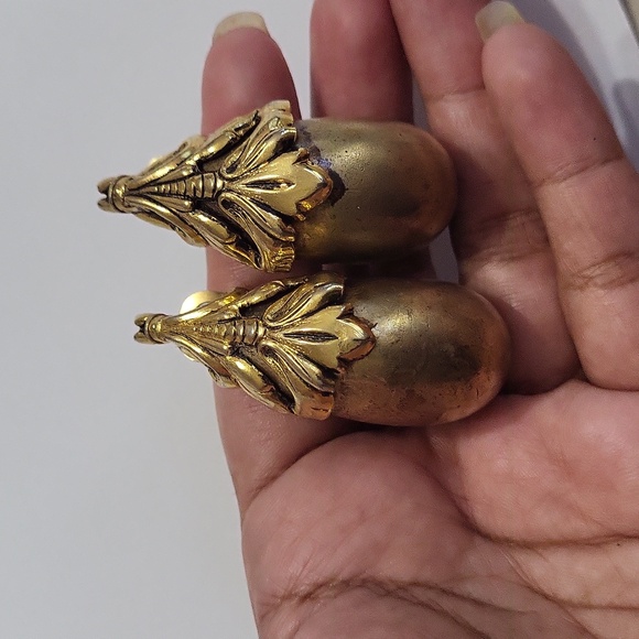 Vintage Isabel Canovas clip ons - Picture 9 of 9